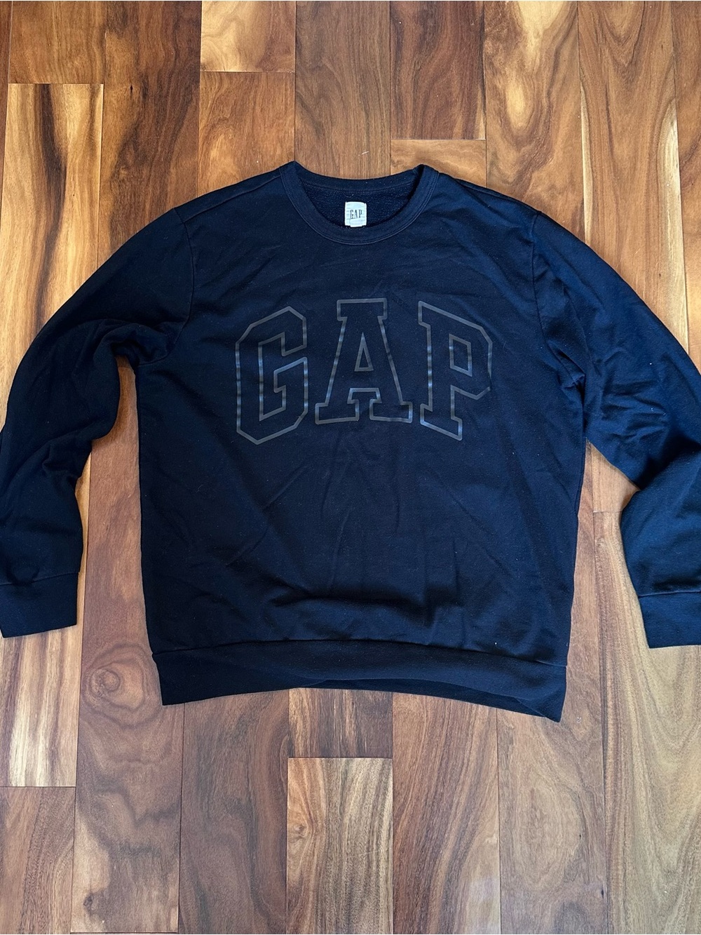 GAP Men's Black Crewneck Sweatshirt with Tonal Logo